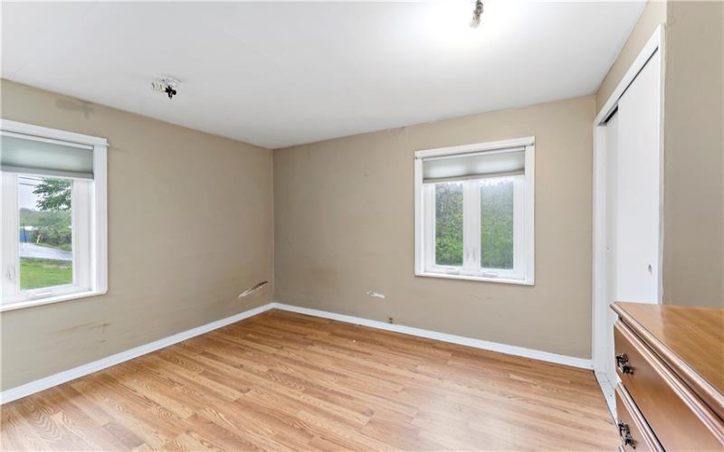 28 Peterson St, Avella, 15312, ,Multi-unit,For Sale,Peterson St,1759386
