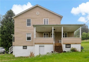 28 Peterson St, Avella, 15312, ,Multi-unit,For Sale,Peterson St,1759386