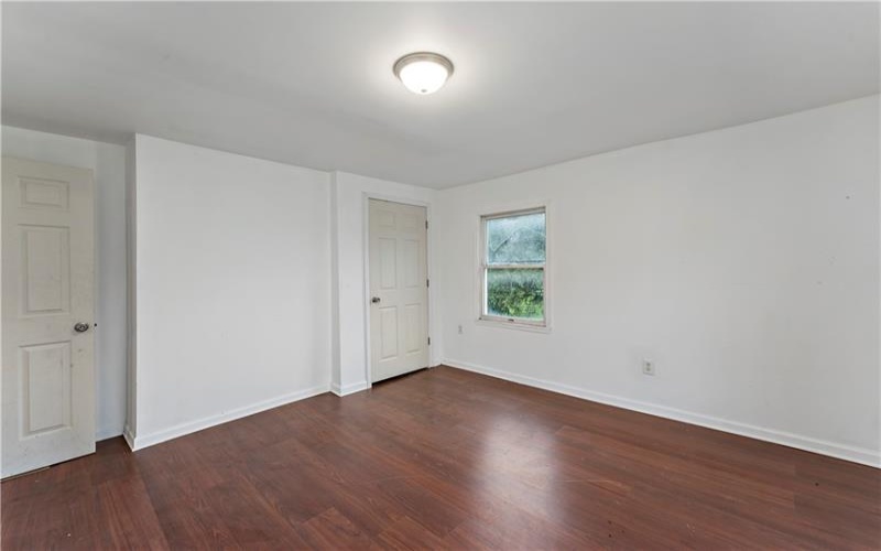 28 Peterson St, Avella, 15312, ,Multi-unit,For Sale,Peterson St,1759386