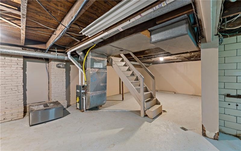 28 Peterson St, Avella, 15312, ,Multi-unit,For Sale,Peterson St,1759386