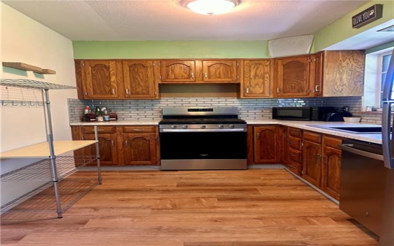 65 Princeton Ave, Uniontown, 15401, 3 Bedrooms Bedrooms, 6 Rooms Rooms,1 BathroomBathrooms,Residential,For Sale,Princeton Ave,1761615