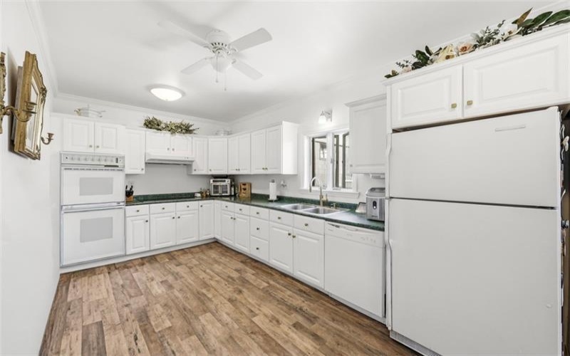 500 Broad Ave, Belle Vernon, 15012, 4 Bedrooms Bedrooms, ,2.1 BathroomsBathrooms,Residential,For Sale,Broad Ave,1761428