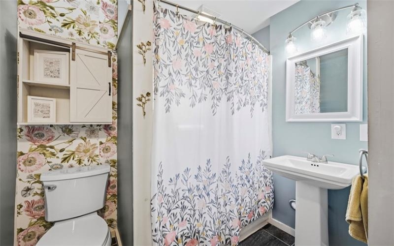 500 Broad Ave, Belle Vernon, 15012, 4 Bedrooms Bedrooms, ,2.1 BathroomsBathrooms,Residential,For Sale,Broad Ave,1761428