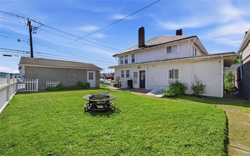 500 Broad Ave, Belle Vernon, 15012, 4 Bedrooms Bedrooms, ,2.1 BathroomsBathrooms,Residential,For Sale,Broad Ave,1761428