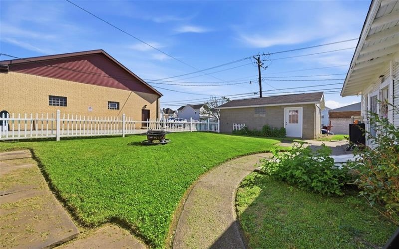 500 Broad Ave, Belle Vernon, 15012, 4 Bedrooms Bedrooms, ,2.1 BathroomsBathrooms,Residential,For Sale,Broad Ave,1761428