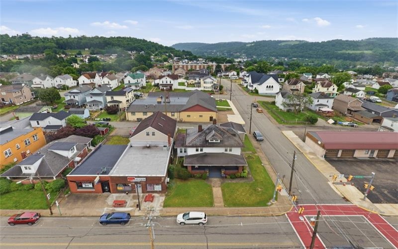 500 Broad Ave, Belle Vernon, 15012, 4 Bedrooms Bedrooms, ,2.1 BathroomsBathrooms,Residential,For Sale,Broad Ave,1761428