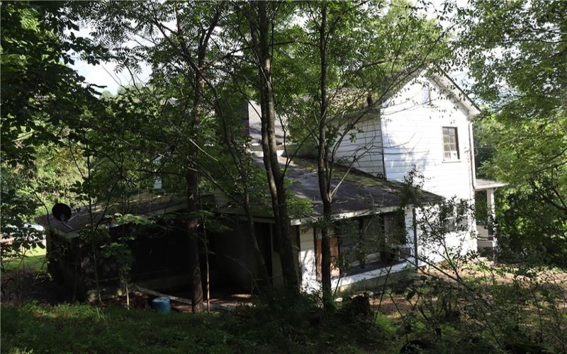 102 Midget Camp Rd, Bolivar, 15923, 3 Bedrooms Bedrooms, 7 Rooms Rooms,1 BathroomBathrooms,Residential,For Sale,Midget Camp Rd,1761823