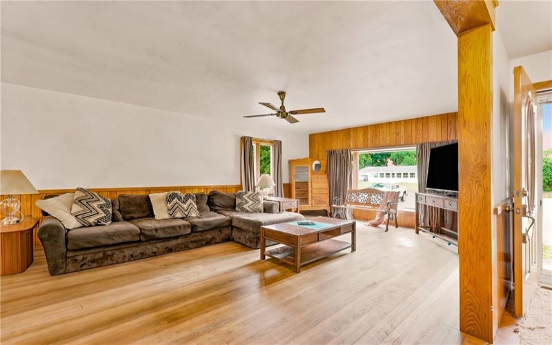 118 Indian Creek Valley Rd, Normalville, 15469, 2 Bedrooms Bedrooms, ,1 BathroomBathrooms,Residential,For Sale,Indian Creek Valley Rd,1761871