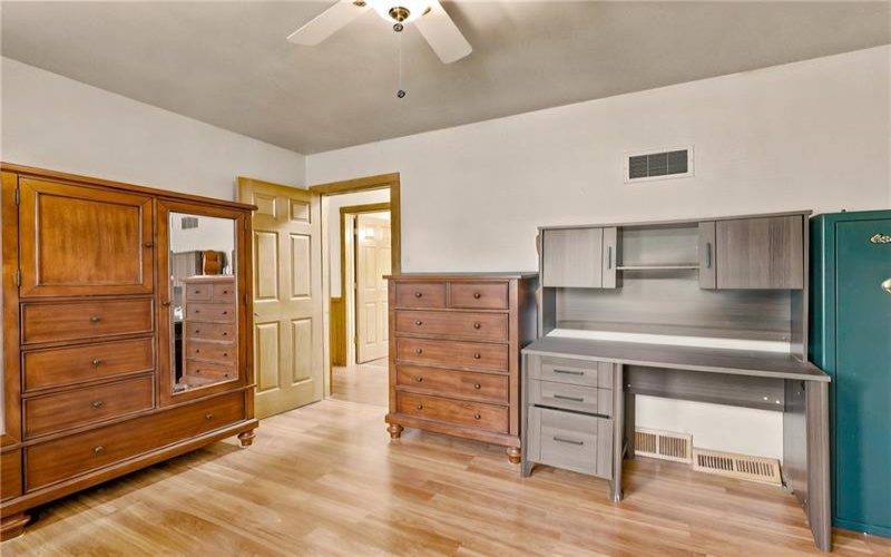118 Indian Creek Valley Rd, Normalville, 15469, 2 Bedrooms Bedrooms, ,1 BathroomBathrooms,Residential,For Sale,Indian Creek Valley Rd,1761871