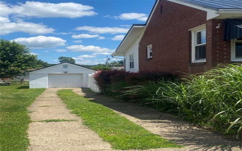 108 Federal St, Perryopolis, 15473, 2 Bedrooms Bedrooms, 7 Rooms Rooms,1 BathroomBathrooms,Residential,For Sale,Federal St,1761897