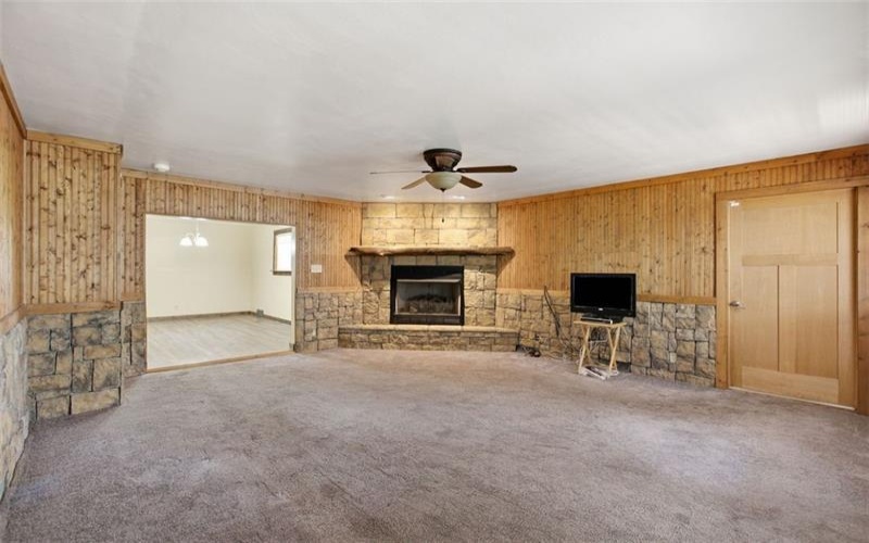 996 N. Bluff Drive, New Kensington, 15068, 2 Bedrooms Bedrooms, 8 Rooms Rooms,1.1 BathroomsBathrooms,Residential,For Sale,N. Bluff Drive,1761925
