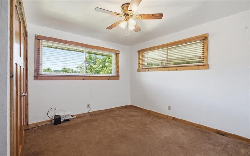 996 N. Bluff Drive, New Kensington, 15068, 2 Bedrooms Bedrooms, 8 Rooms Rooms,1.1 BathroomsBathrooms,Residential,For Sale,N. Bluff Drive,1761925
