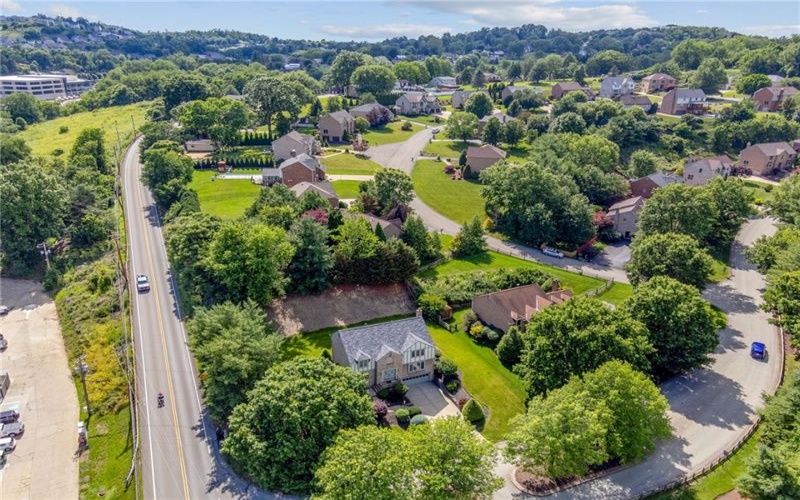 95 William Dr, Canonsburg, 15317, 4 Bedrooms Bedrooms, 9 Rooms Rooms,2.1 BathroomsBathrooms,Residential,For Sale,William Dr,1761938