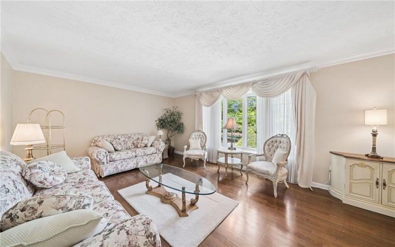 95 William Dr, Canonsburg, 15317, 4 Bedrooms Bedrooms, 9 Rooms Rooms,2.1 BathroomsBathrooms,Residential,For Sale,William Dr,1761938