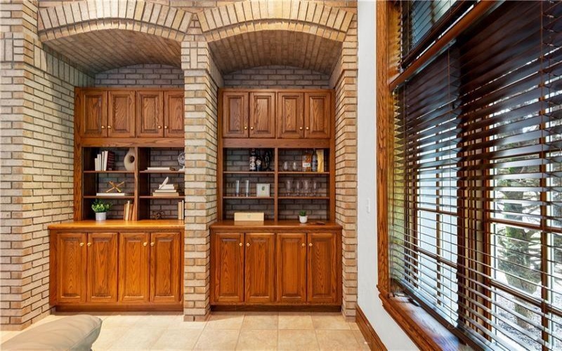 350 Cedar, Washington, 15301, 6 Bedrooms Bedrooms, 12 Rooms Rooms,6.1 BathroomsBathrooms,Residential,For Sale,Cedar,1761944