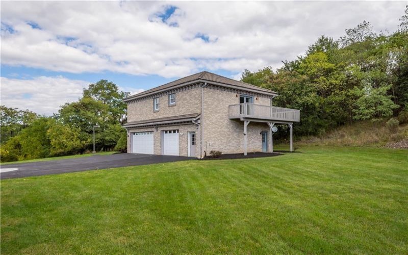 350 Cedar, Washington, 15301, 6 Bedrooms Bedrooms, 12 Rooms Rooms,6.1 BathroomsBathrooms,Residential,For Sale,Cedar,1761944