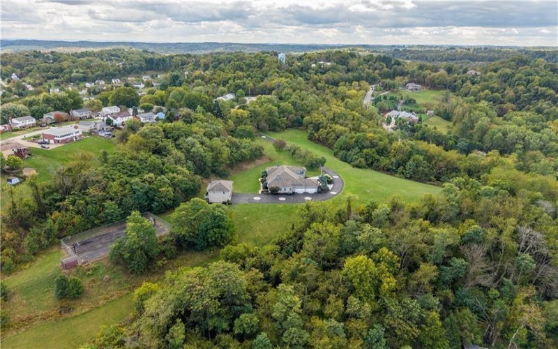 350 Cedar, Washington, 15301, 6 Bedrooms Bedrooms, 12 Rooms Rooms,6.1 BathroomsBathrooms,Residential,For Sale,Cedar,1761944