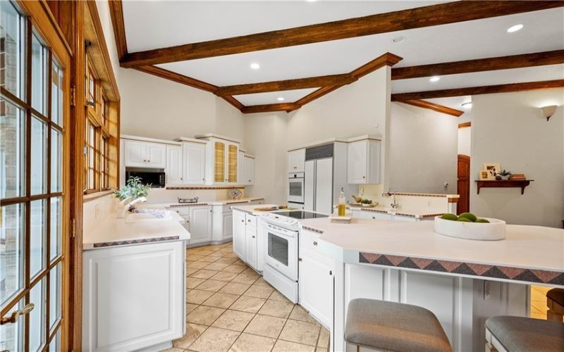 350 Cedar, Washington, 15301, 6 Bedrooms Bedrooms, 12 Rooms Rooms,6.1 BathroomsBathrooms,Residential,For Sale,Cedar,1761944
