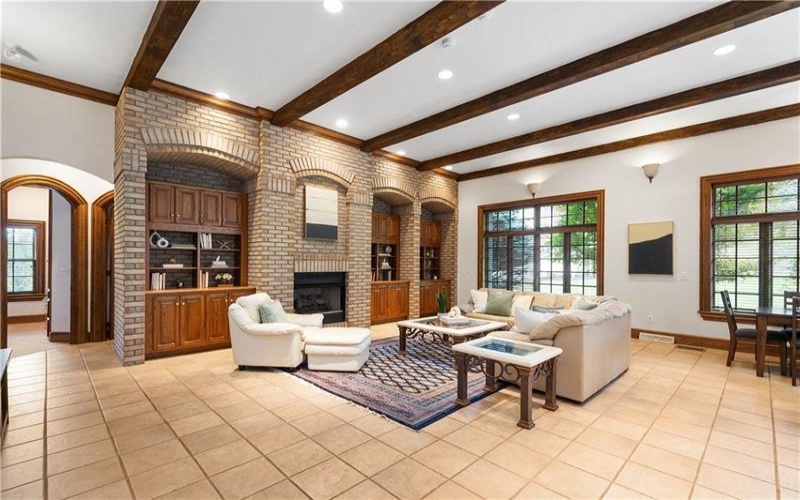 350 Cedar, Washington, 15301, 6 Bedrooms Bedrooms, 12 Rooms Rooms,6.1 BathroomsBathrooms,Residential,For Sale,Cedar,1761944