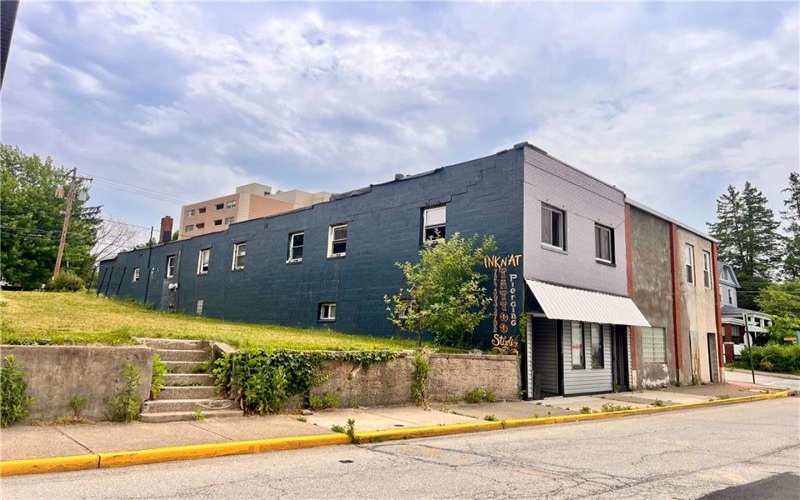 1602 5th Ave, New Kensington, 15068, ,Commercial-industrial-business,For Sale,5th Ave,1761155