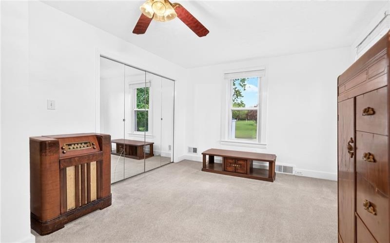 110 Ringneck Lane, Irwin, 15642, 3 Bedrooms Bedrooms, 6 Rooms Rooms,1 BathroomBathrooms,Residential,For Sale,Ringneck Lane,1761653