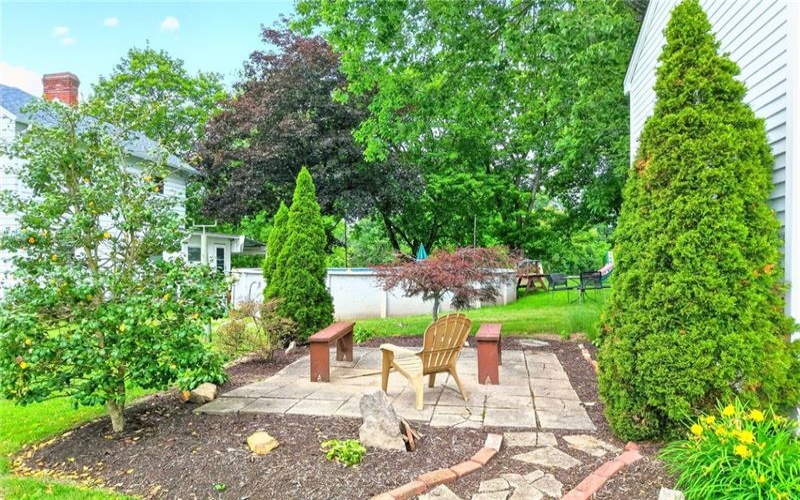 110 Ringneck Lane, Irwin, 15642, 3 Bedrooms Bedrooms, 6 Rooms Rooms,1 BathroomBathrooms,Residential,For Sale,Ringneck Lane,1761653
