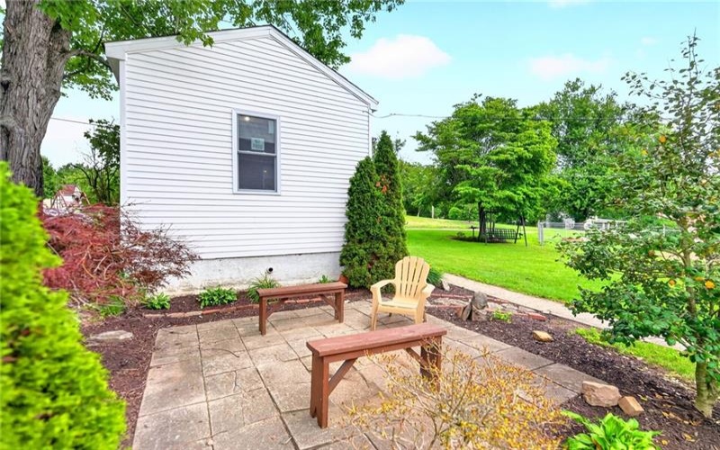 110 Ringneck Lane, Irwin, 15642, 3 Bedrooms Bedrooms, 6 Rooms Rooms,1 BathroomBathrooms,Residential,For Sale,Ringneck Lane,1761653