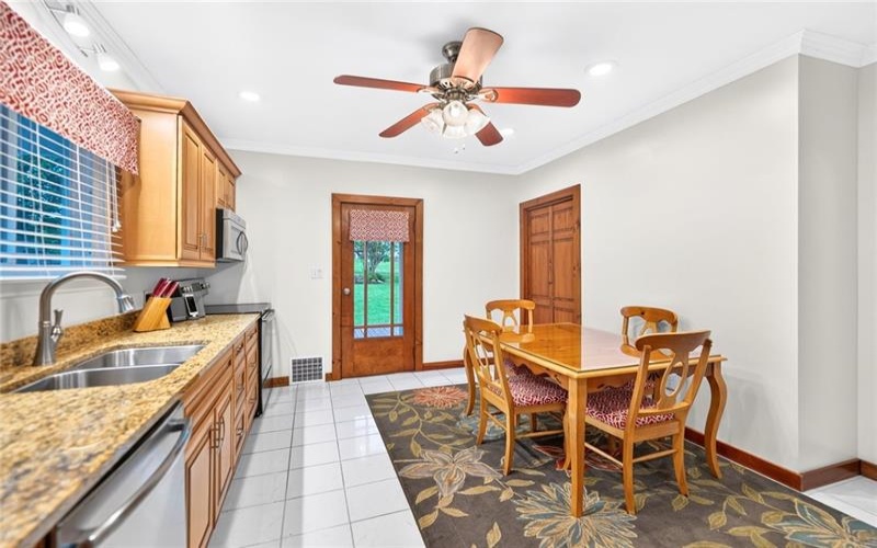 110 Ringneck Lane, Irwin, 15642, 3 Bedrooms Bedrooms, 6 Rooms Rooms,1 BathroomBathrooms,Residential,For Sale,Ringneck Lane,1761653