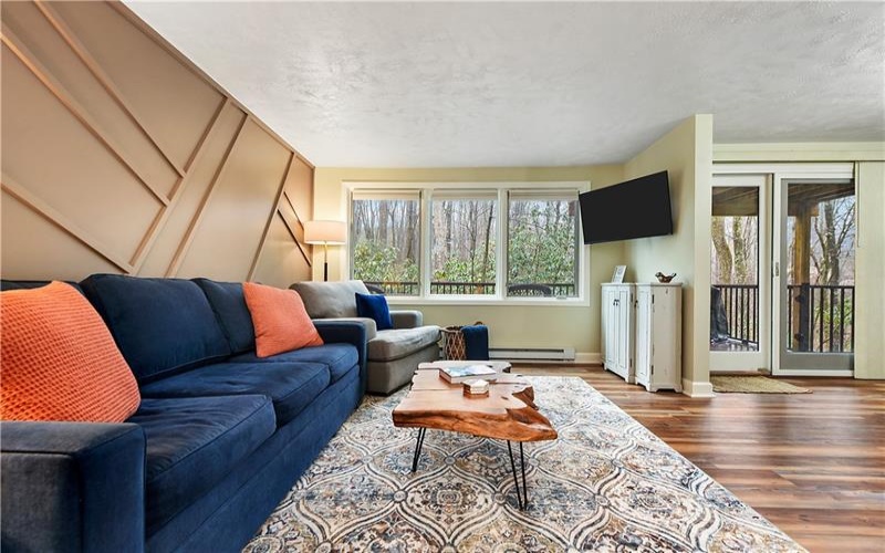 540 Laurel Pond, Farmington, 15437, 1 Bedroom Bedrooms, 6 Rooms Rooms,1 BathroomBathrooms,Residential,For Sale,Laurel Pond,1761876