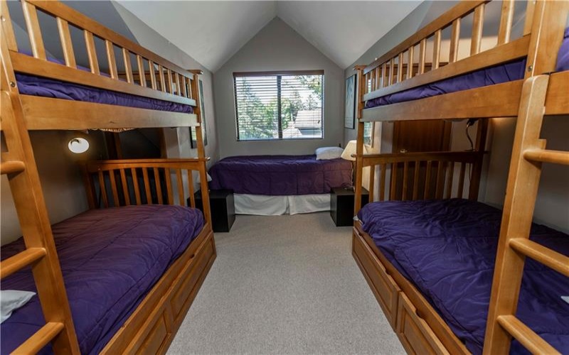 E-2 Sunridge Drive, Champion, 15622, 3 Bedrooms Bedrooms, 1 Room Rooms,3.1 BathroomsBathrooms,Residential,For Sale,Sunridge Drive,1761900