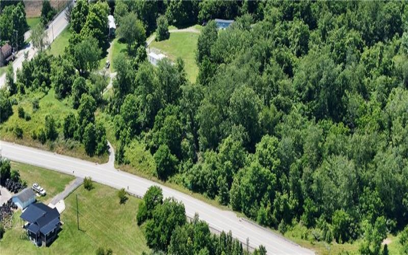 7155 NATIONAL PIKE, Uniontown, 15401, 2 Bedrooms Bedrooms, ,1.1 BathroomsBathrooms,Farm-acreage-lot,For Sale,1 SINGLE WIDE HOME,NATIONAL PIKE,1761907