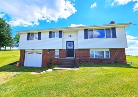 640 Taylorstown Ridge Road, Avella, 15312, 3 Bedrooms Bedrooms, 6 Rooms Rooms,1 BathroomBathrooms,Residential,For Sale,Taylorstown Ridge Road,1762011