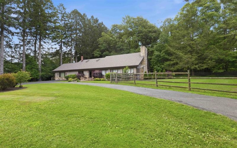 129 Chestnut Hill LANE, Champion, 15622, 4 Bedrooms Bedrooms, ,2.1 BathroomsBathrooms,Residential,For Sale,Chestnut Hill,1762055
