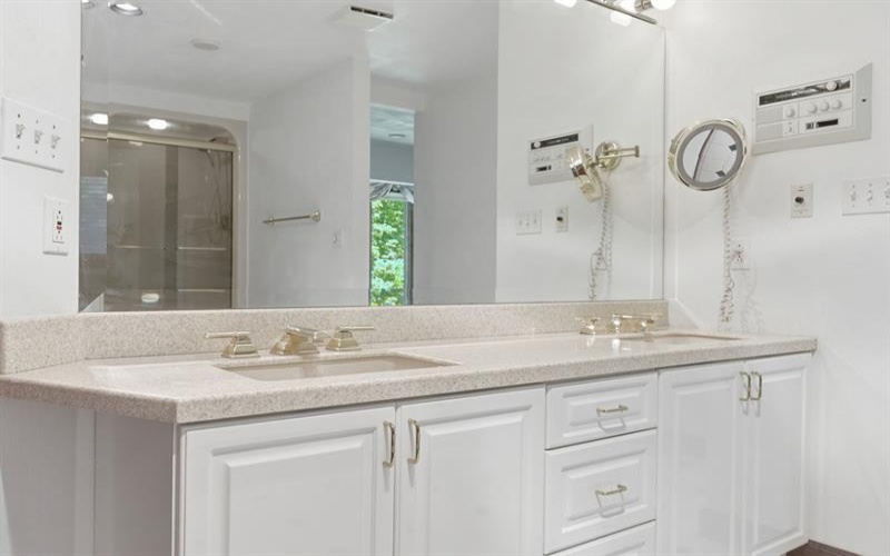 3409 Lashan DRIVE, Murrysville, 15668, 5 Bedrooms Bedrooms, ,5.1 BathroomsBathrooms,Residential,For Sale,Lashan,1762076