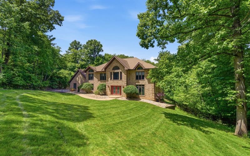 3409 Lashan DRIVE, Murrysville, 15668, 5 Bedrooms Bedrooms, ,5.1 BathroomsBathrooms,Residential,For Sale,Lashan,1762076