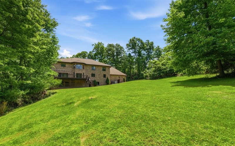 3409 Lashan DRIVE, Murrysville, 15668, 5 Bedrooms Bedrooms, ,5.1 BathroomsBathrooms,Residential,For Sale,Lashan,1762076