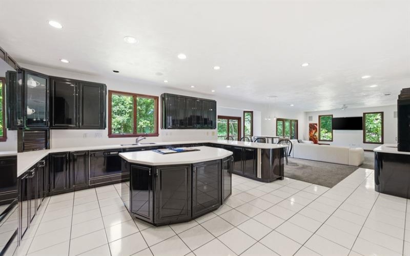 3409 Lashan DRIVE, Murrysville, 15668, 5 Bedrooms Bedrooms, ,5.1 BathroomsBathrooms,Residential,For Sale,Lashan,1762076