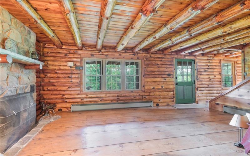 1333 Sugar Run Rd, Venetia, 15367, 3 Bedrooms Bedrooms, ,1.1 BathroomsBathrooms,Lease,For Rent,Sugar Run Rd,1761906
