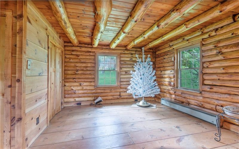 1333 Sugar Run Rd, Venetia, 15367, 3 Bedrooms Bedrooms, ,1.1 BathroomsBathrooms,Lease,For Rent,Sugar Run Rd,1761906