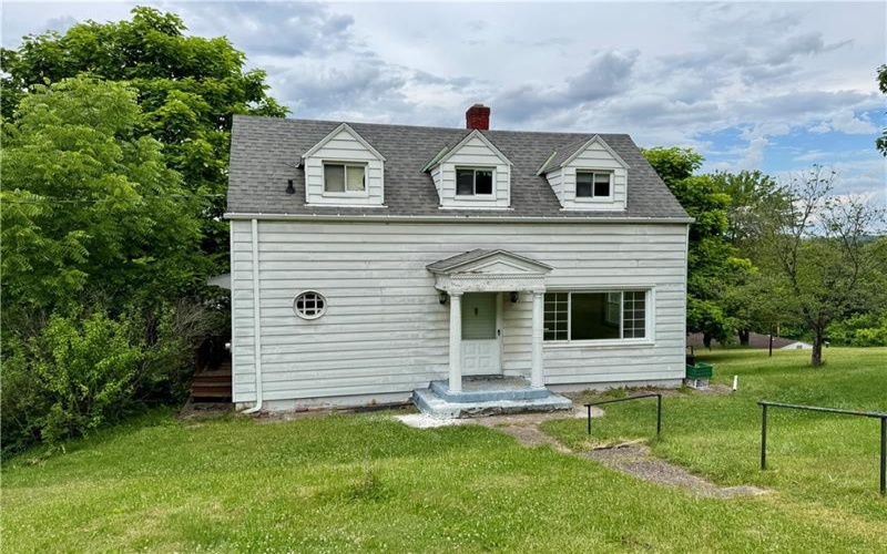 421 Mcgeary Ave, Monessen, 15062, 2 Bedrooms Bedrooms, 5 Rooms Rooms,1 BathroomBathrooms,Residential,For Sale,Mcgeary Ave,1762049