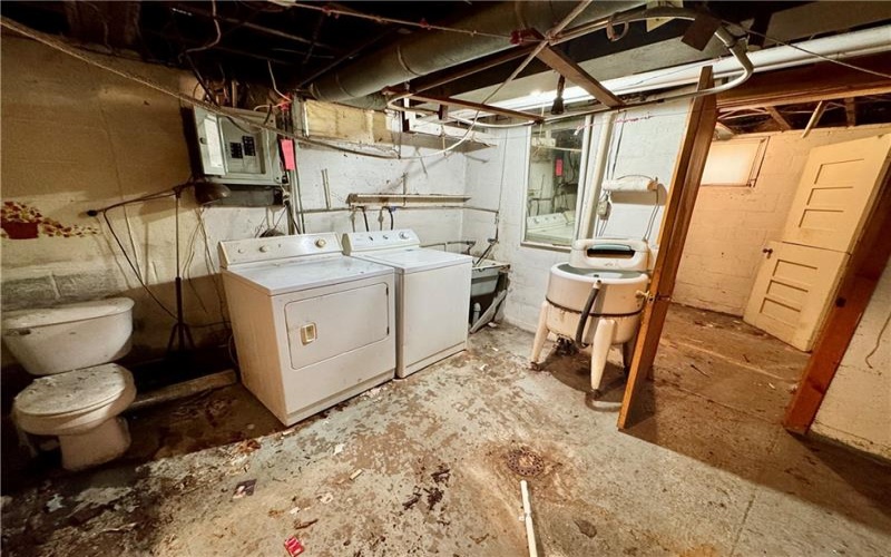 421 Mcgeary Ave, Monessen, 15062, 2 Bedrooms Bedrooms, 5 Rooms Rooms,1 BathroomBathrooms,Residential,For Sale,Mcgeary Ave,1762049