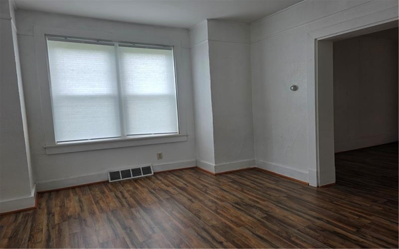 121 CATALPA STREET, NEW KENSINGTON, 15068, 3 Bedrooms Bedrooms, ,1.1 BathroomsBathrooms,Residential,For Sale,CATALPA STREET,1762142