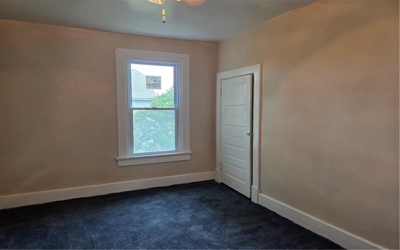 121 CATALPA STREET, NEW KENSINGTON, 15068, 3 Bedrooms Bedrooms, ,1.1 BathroomsBathrooms,Residential,For Sale,CATALPA STREET,1762142