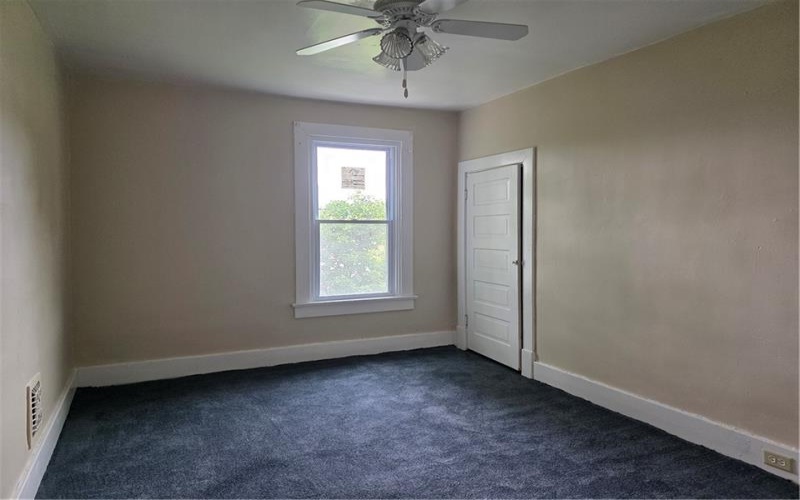 121 CATALPA STREET, NEW KENSINGTON, 15068, 3 Bedrooms Bedrooms, ,1.1 BathroomsBathrooms,Residential,For Sale,CATALPA STREET,1762142