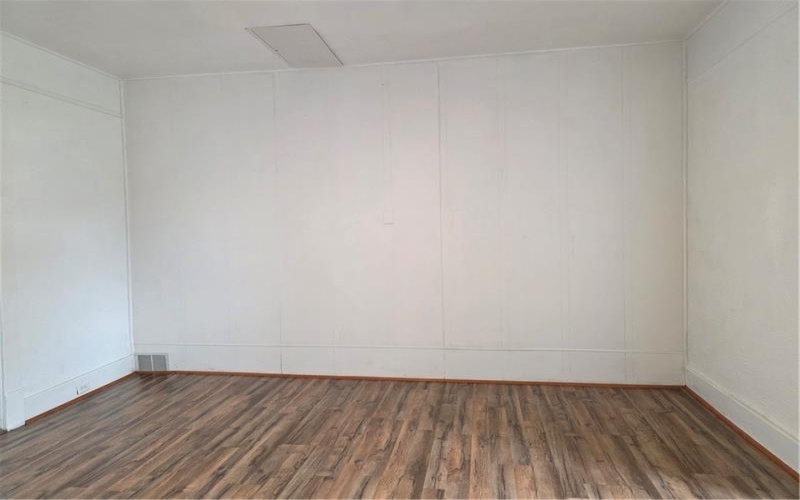 121 CATALPA STREET, NEW KENSINGTON, 15068, 3 Bedrooms Bedrooms, ,1.1 BathroomsBathrooms,Residential,For Sale,CATALPA STREET,1762142