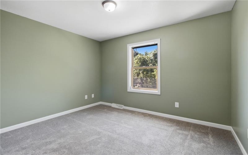 124 Debolt Ave, Masontown, 15461, 3 Bedrooms Bedrooms, ,2 BathroomsBathrooms,Residential,For Sale,Debolt Ave,1761987