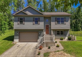 124 Debolt Ave, Masontown, 15461, 3 Bedrooms Bedrooms, ,2 BathroomsBathrooms,Residential,For Sale,Debolt Ave,1761987