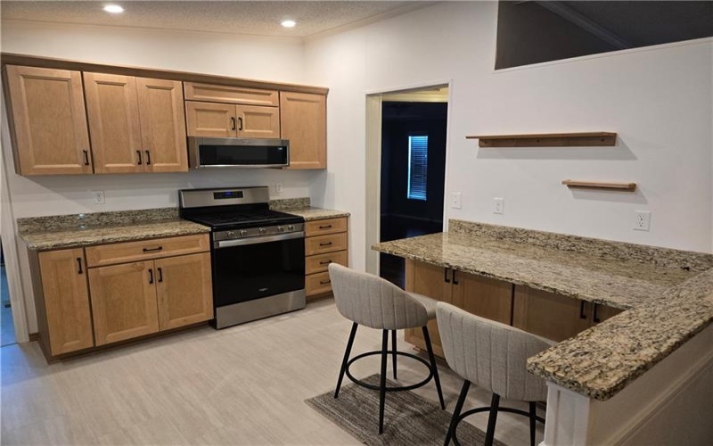 405 Vista Ln, Murrysville, 15668, 3 Bedrooms Bedrooms, ,2 BathroomsBathrooms,Residential,For Sale,Vista Ln,1762078
