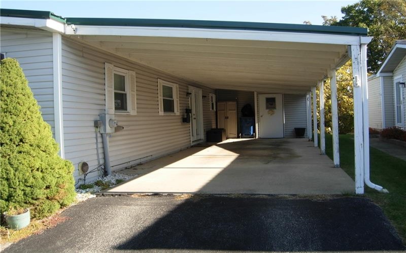 405 Vista Ln, Murrysville, 15668, 3 Bedrooms Bedrooms, ,2 BathroomsBathrooms,Residential,For Sale,Vista Ln,1762078