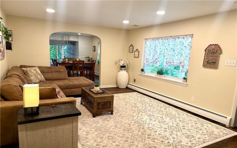3367 Milligantown Road, New Kensington, 15068, 3 Bedrooms Bedrooms, 6 Rooms Rooms,2.1 BathroomsBathrooms,Residential,For Sale,Milligantown Road,1762175